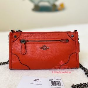 Coach MICKIE CROSSBODY IN GRAIN LEATHER